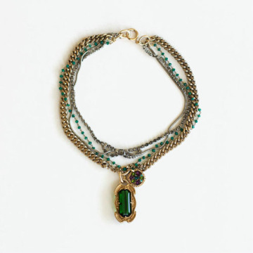 Chain Necklace with Long Rhinestone