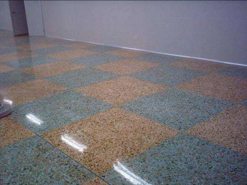 Commercial solvent-free colored sand floor