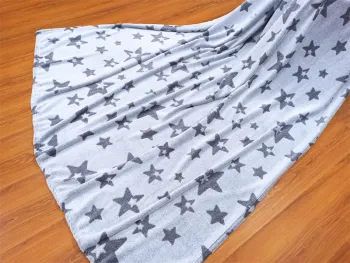 Super Absorbent Coral Fleece Throw