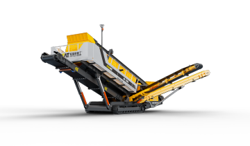 Crawler moving inclined vibrating screen