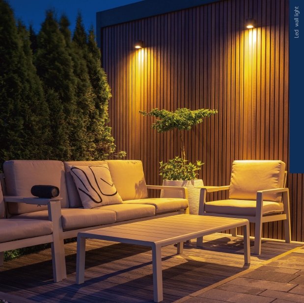 outdoor wall light