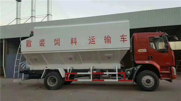 Long-Lasting Feed Transport Vehicle Design