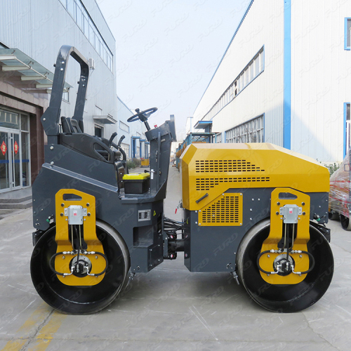 Driving 4 Ton Vibratory Road Roller Full Hydraulic Double Drum Road Roller
