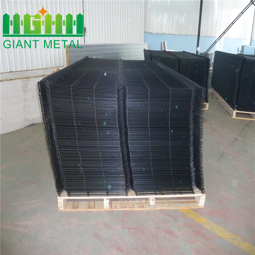 pvc coated triangle bending fence panel