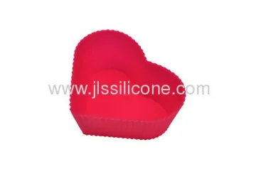 Heart Shaped Silicone Bakeware Cupcake Baking Mold 