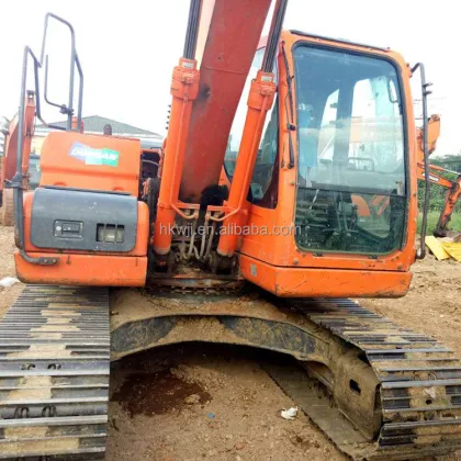 Used Doosan DX120 Excavator for Sale / Earthmoving Machinery Doosan 120