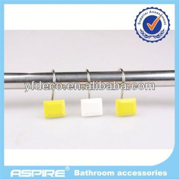 adjustable curtain hook