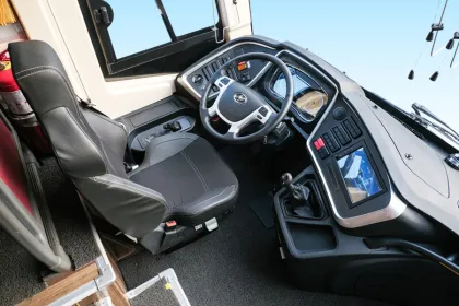 KLQ 6127A HIGER BUS: Top-Selling Luxury Tour Coach Bus in China 2022