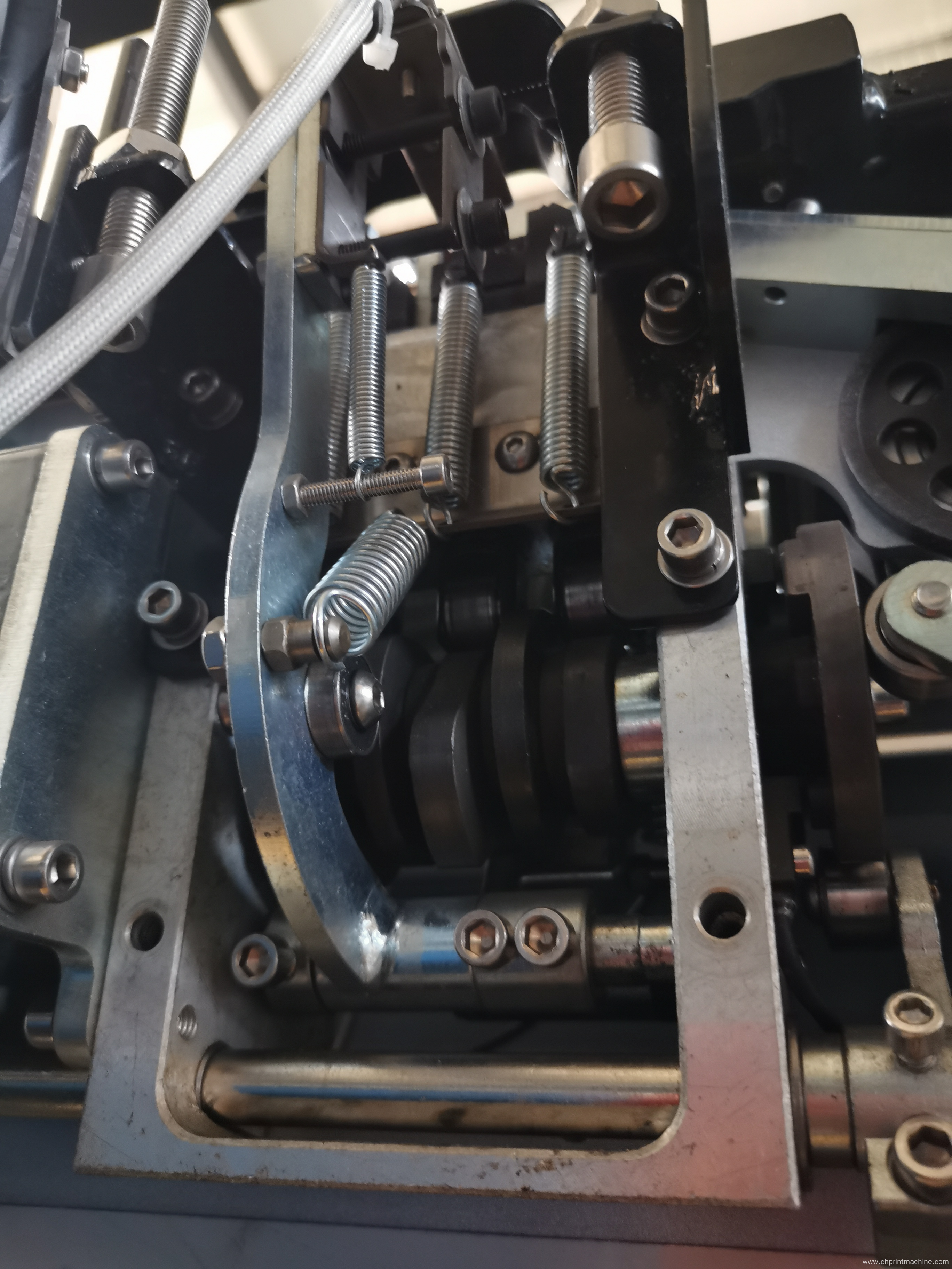 Automatic PP belt strapping machine for carton box