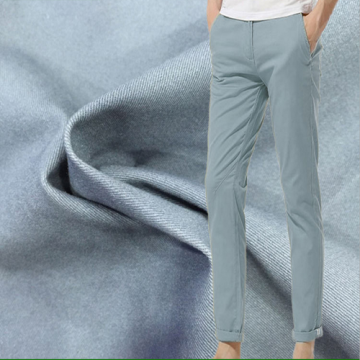 tissu de pantalon chino en coton à la mode.