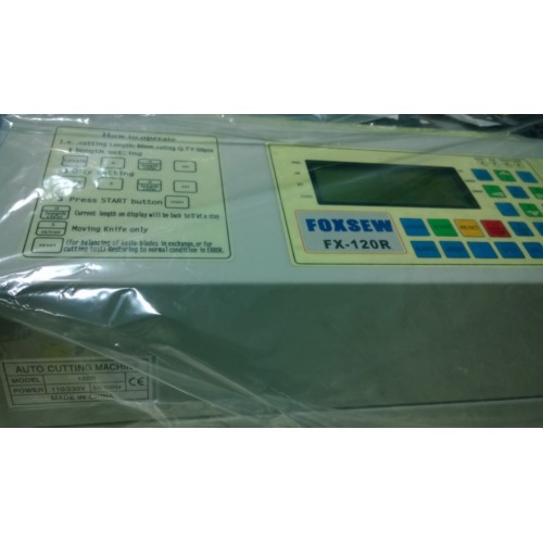 Coupe-ruban velcro automatique