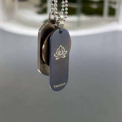 Тытанавыя падвескі - спектр вечнай элегантнасці