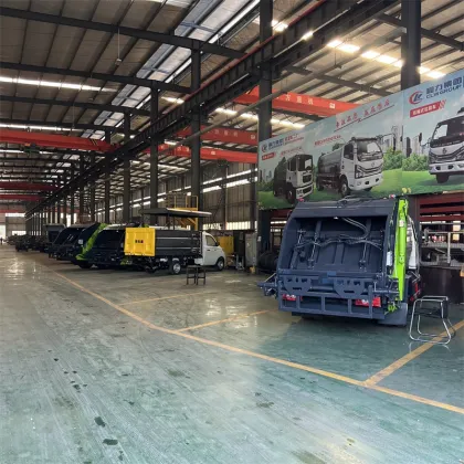 Brand New DONGFENG 9 Cubic Compactor Garbage Container Lift Trucks