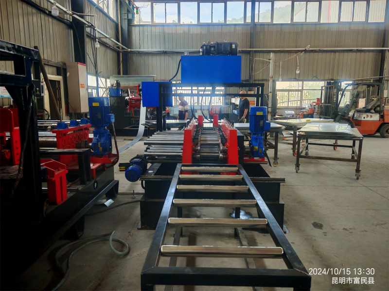 High Precision Cover Plate Forming System for Cables