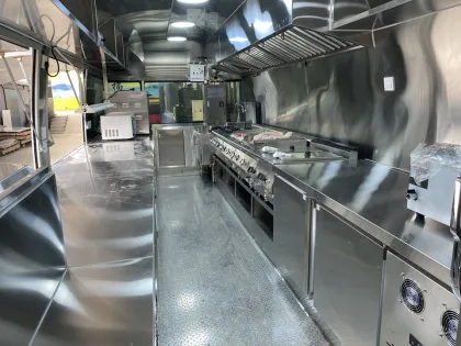 Shinelong Customized Fast Food Kitchen Trailer Food Trailer With Full Kitchen