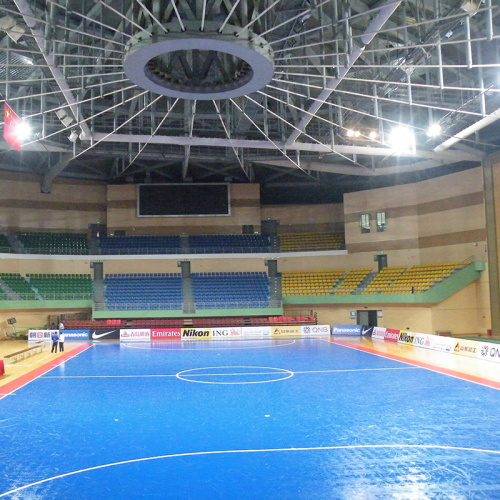 lantai bola sepak gelanggang sukan futsal serba guna