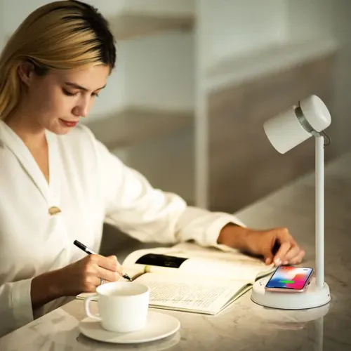 Беспроводная зарядка многофункциональная настольная лампа для чтения