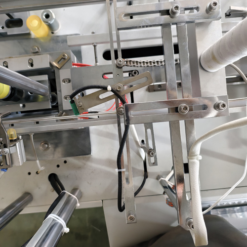 JNX-550 Automatinė kartono termoformavimo mašina