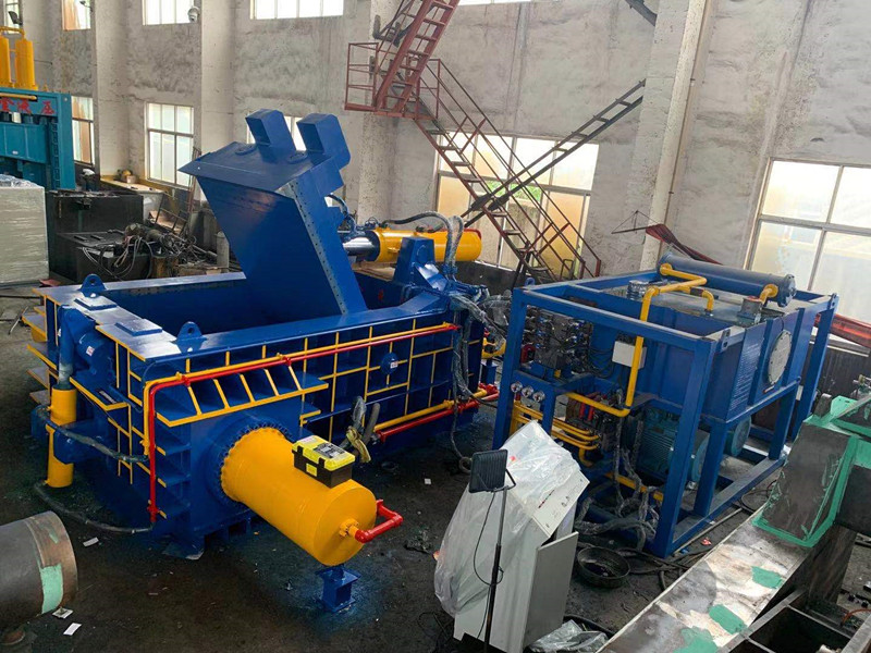 Metal Compactor