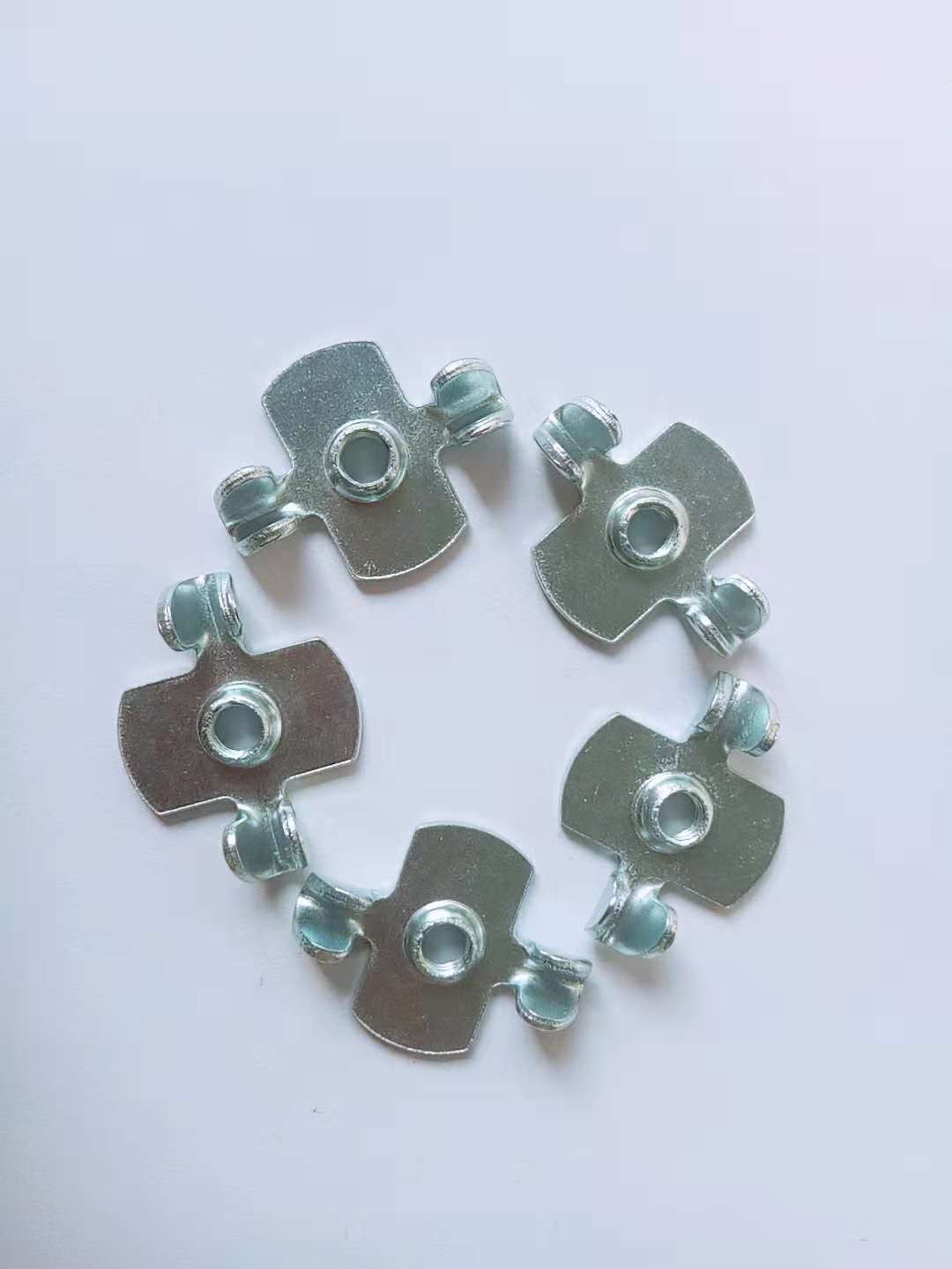 Carbon steel alien Full thread Butterfly type nuts