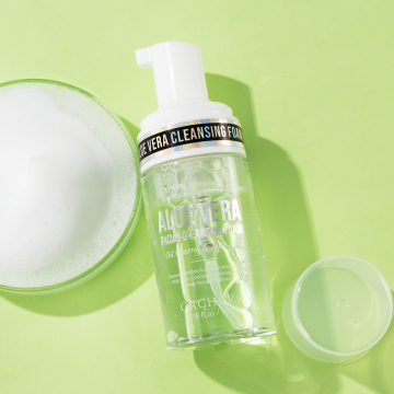 OEM/ODM Hot Sale Aloe Vera Facial Cleansing Foam for Anti-Acne and Oil Control