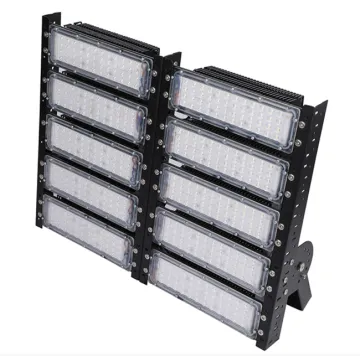 LED tunnel light with good safety performance