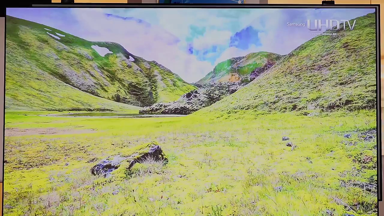 100 inch Fresnel Ultra Narrow Frame Projector Screen
