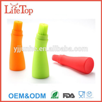 Kitchen Accessories Silicone Honey Oil Bottle Brush Oil Spray