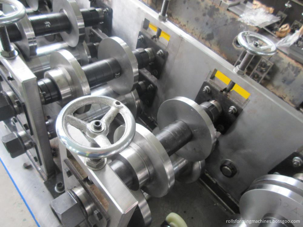 Stud And Truss Profile Roll Forming Machine Light Gauge Steel Framing Machine