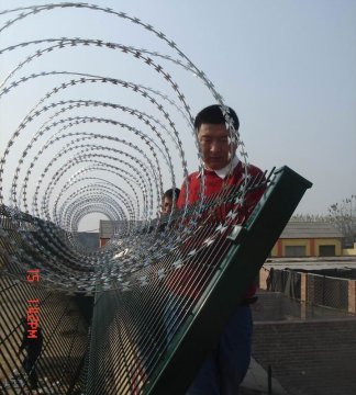 Welding Airport Security Fence Flat Beam
