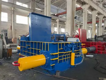 Bale Tilting Hydraulic Mobile Metal Scrap Baling Press