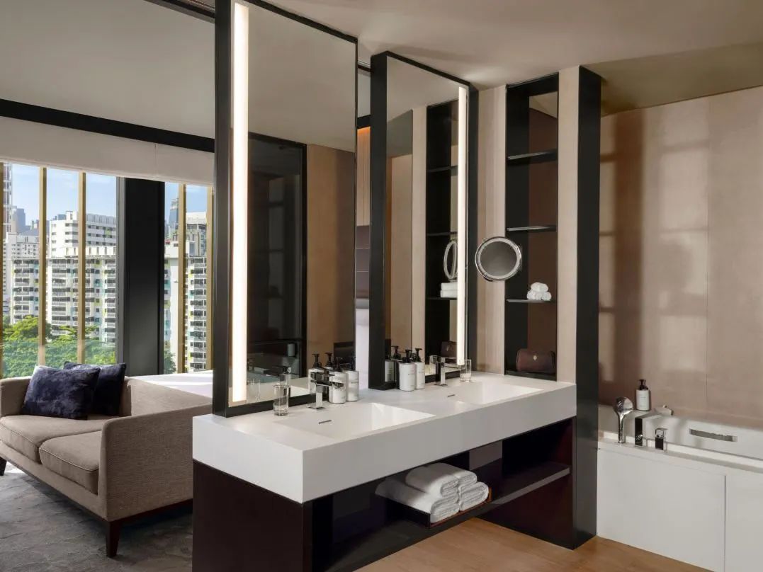 Hotel furniture case (32)