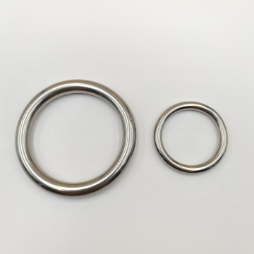 Anelli saldati in acciaio inossidabile di alta qualità 304 e 316 O-ring: rotondo, robusto e affidabile