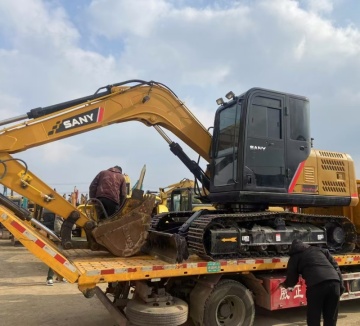 Second Hand SANY 135 Excavator - High Performance Yellow Crawler Excavator