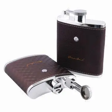 Emergency Mobile Phone Power Banks with 11,000mAh Capacity, Flagon-shaped Design