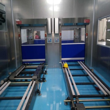 Pintu Kaca dengan Pintu PVC