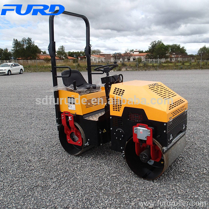 China Made Vibratory 1 ton Roller Compactor Specifications (FYL-880)