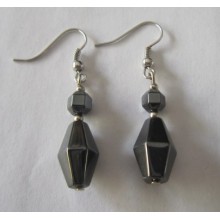 Boucle d&#39;oreille en hématite