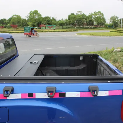 Retractable cover for GMC Canyon