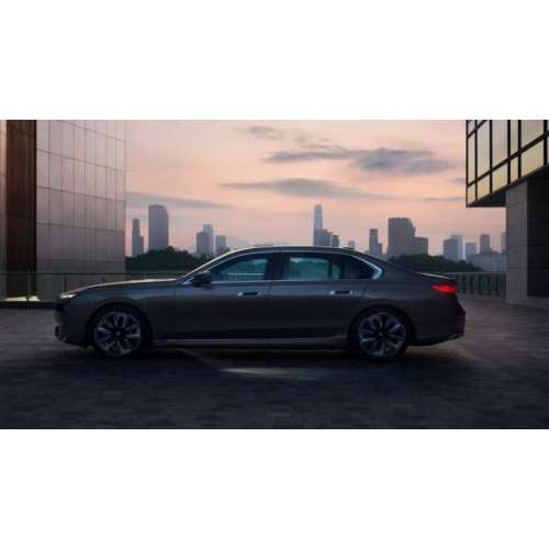 2023 BMW i7 Edrive50L Luxury M Sport Package