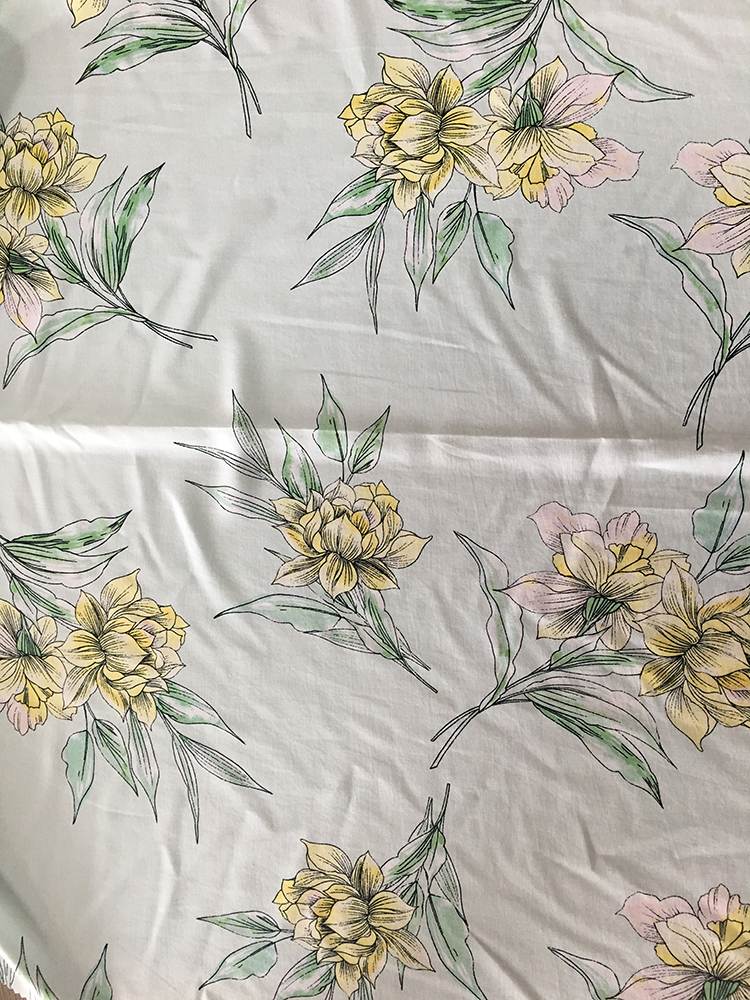 Flower Design Rayon Poplin shuttle Light Printing Fabric