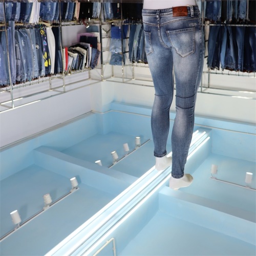 Jeans casuales para hombres al por mayor a la venta