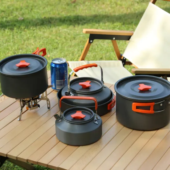 Backpacking Camping Non-Stick Lightweight Pot Pan Kettle Set with Stainless Steel Plates Spoons for Camping aluminium Camping