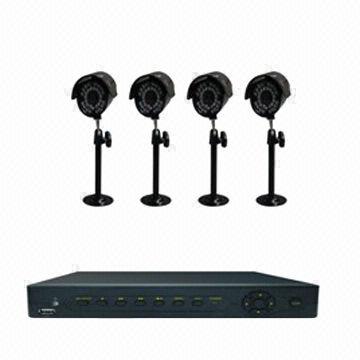 8-channal H.264 CIF/D1 P2P DVR, 4 Indoor/Outdoor Cameras with 420TVL