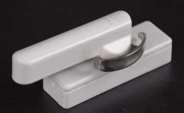pvc sliding window or door lock, zinc, crescent lock, superior quality sliding window or door lock LH-YY15