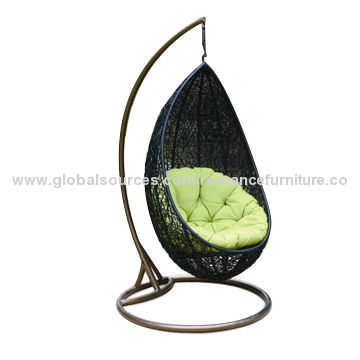 Hanging Basket, Made of PE Rattan with Powder-coated Steel Frame, Modern Outdoor Furniture