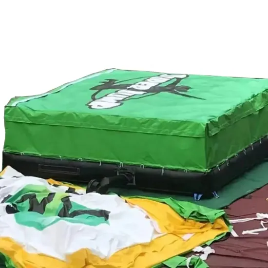 Inflatable Stunt Air Bag: Soft Design for Trampoline Parks