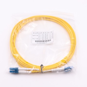 LSZH 5M G652D LC/UPC से LC/UPC डुप्लेक्स सिंगल-मोड 9/125UM OS2 फाइबर पैच केबल 2.0 मिमी