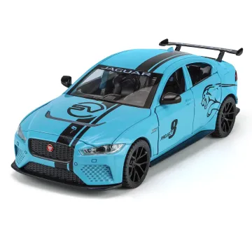1/24 Scale XE SV-PROJECT 8 Supersport Diecast Model with Sound & Light Features