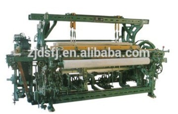 GA615 Multi-box Shuttle Loom